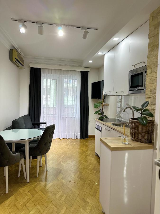 Apartment 巴统 外观 照片