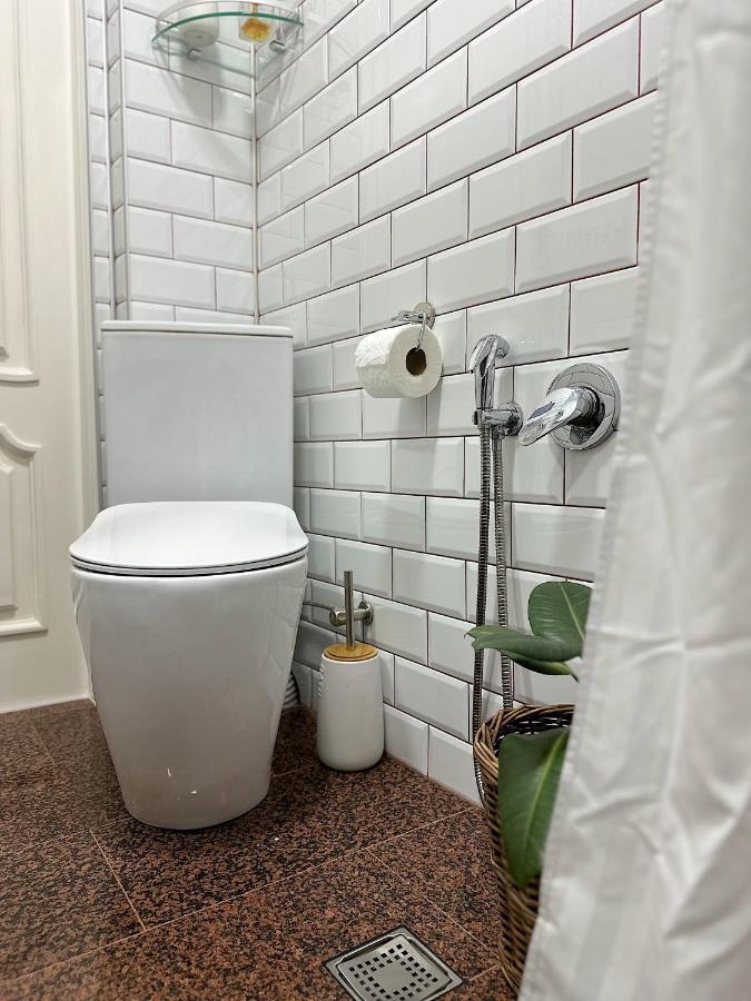 Apartment 巴统 外观 照片